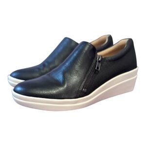 Naturalizer Women’s Sierra Black Zip Platform Casual Shoes Size 7.5 New